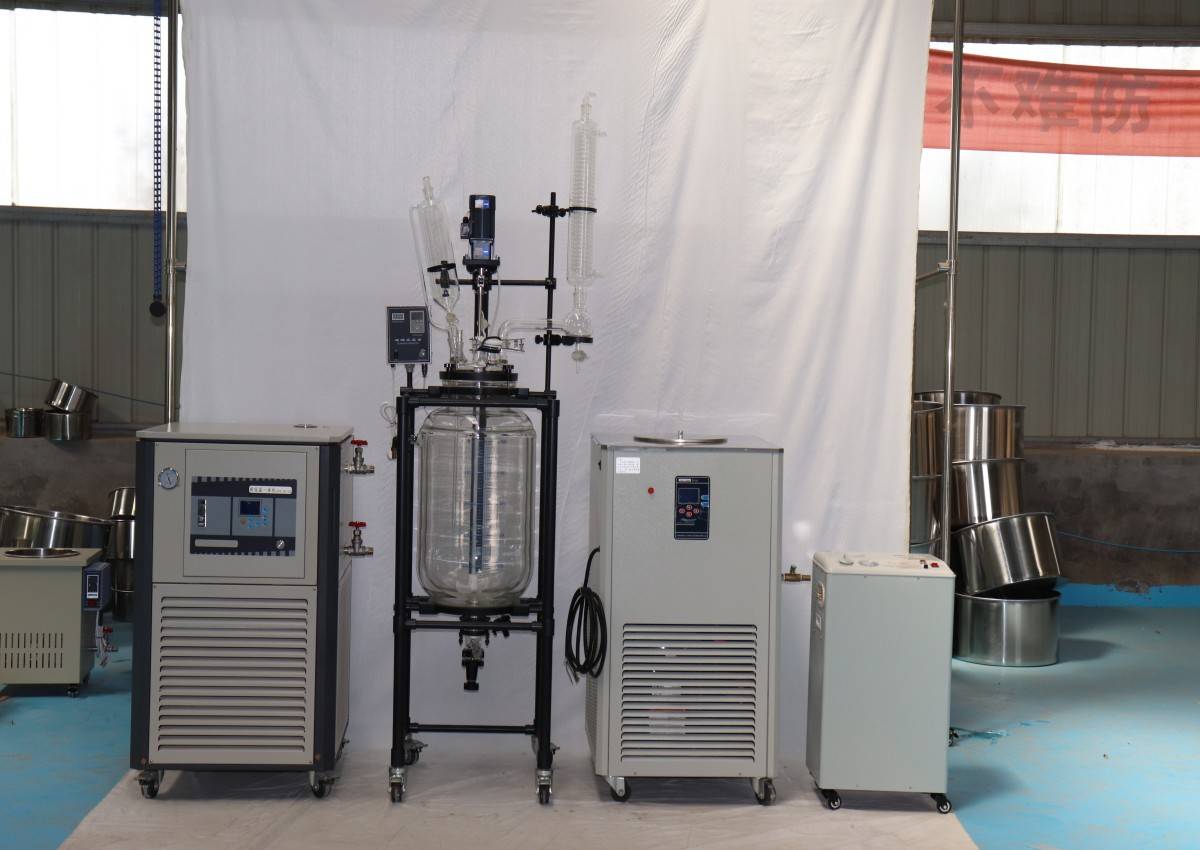 Ollital ships 1 unit 5L stainless steel reactor and 1 unit 10L glass reactor to Melbourne, Australia today.