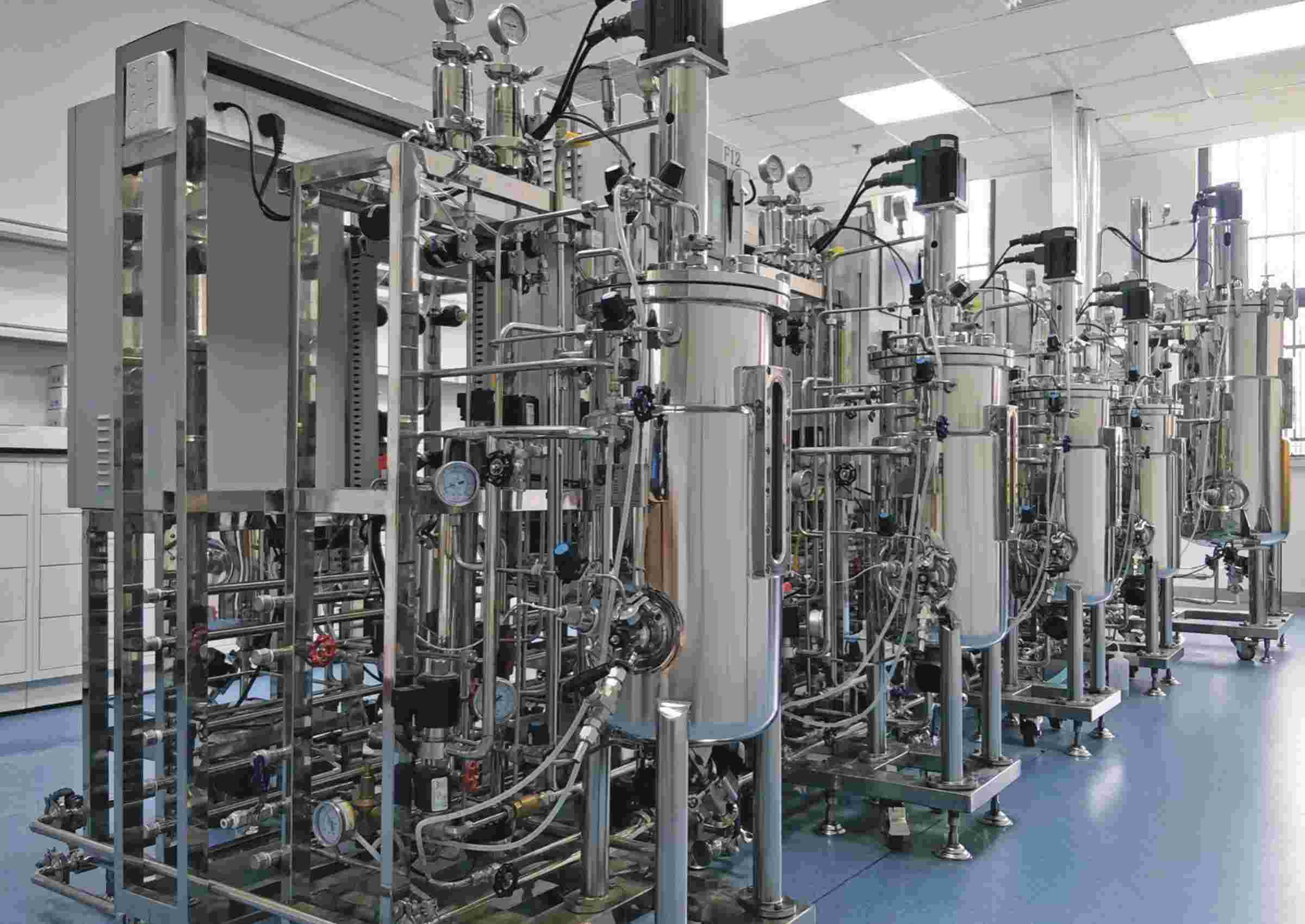 Operating procedures for solid fermentation tanks